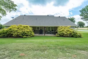 1018 Westwood Dr, Graham, TX 76450 - Photo 27