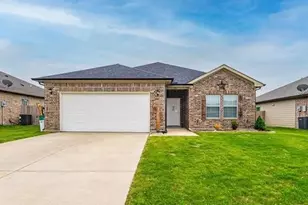 4811 Henry St, Greenville, TX 75401 - Photo 1