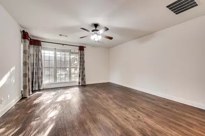 112 Lavaca Drive, Irving, TX 75039 - Photo 11