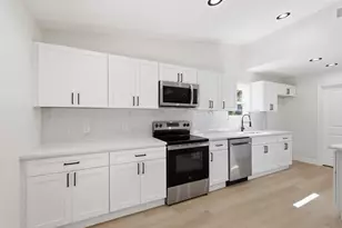 2506 Timberlake Dr, Irving, TX 75062 - Photo 11