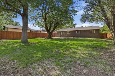 2506 Timberlake Drive, Irving, TX 75062 - Photo 23