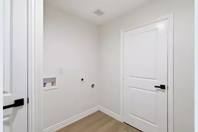 2506 Timberlake Drive, Irving, TX 75062 - Photo 19