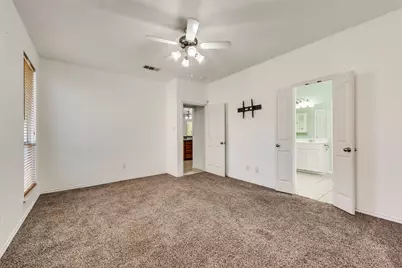 5900 Ozark Drive, Fort Worth, TX 76131 - Photo 13
