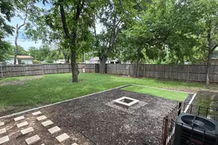 3155 E Ledbetter Dr, Dallas, TX 75216 - Photo 17