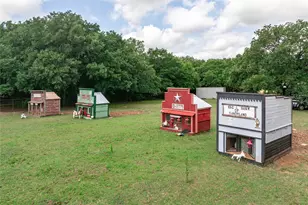 1111 Riley Rd, Whitesboro, TX 76273 - Photo 5