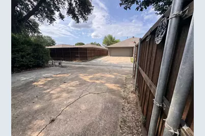 3505 Kingsbridge Drive, Plano, TX 75075 - Photo 23