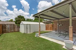 2109 Woodglen Dr, Garland, TX 75040 - Photo 23