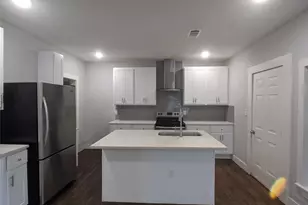 1333 S Fitzhugh Ave, Dallas, TX 75223 - Photo 3