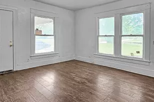 3631 Dunbar St, Dallas, TX 75215 - Photo 3
