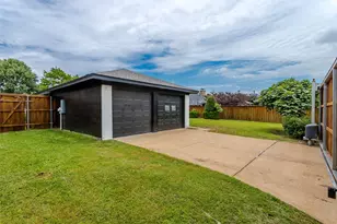 2112 Cornell Dr, Richardson, TX 75081 - Photo 33