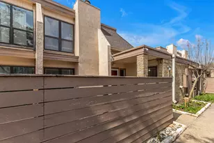 3045 Park Ln, Dallas, TX 75220 - Photo 3