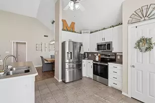 104 N Frederick St, Ponder, TX 76259 - Photo 7