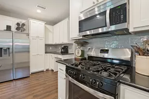 105 W Adkins St, Seagoville, TX 75159 - Photo 11