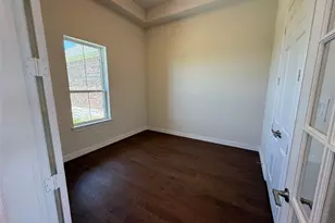 208 Slimp Blf, Azle, TX 76020 - Photo 27