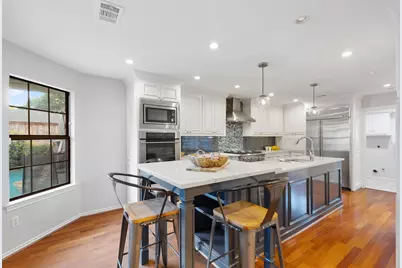 9604 Robin Meadow Drive, Dallas, TX 75243 - Photo 13