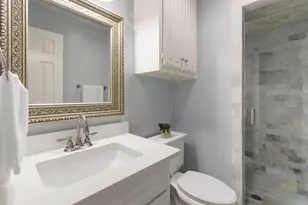 9604 Robin Meadow Dr, Dallas, TX 75243 - Photo 25
