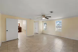 1306 W 11th St, McGregor, TX 76657 - Photo 17