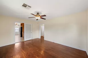 1306 W 11th St, McGregor, TX 76657 - Photo 5