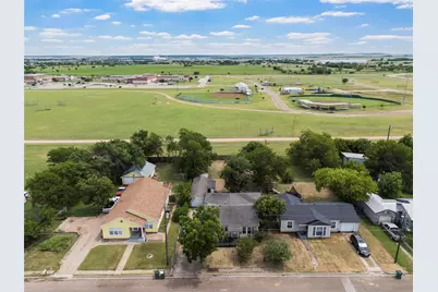 1306 W 11th Street, McGregor, TX 76657 - Photo 33