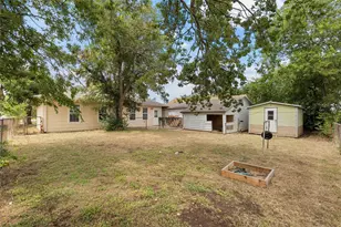1306 W 11th St, McGregor, TX 76657 - Photo 27