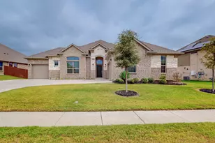 3664 Rainwater Trl, Grand Prairie, TX 76065 - Photo 1