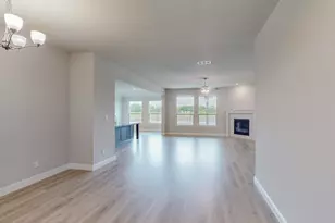 3664 Rainwater Trl, Grand Prairie, TX 76065 - Photo 5