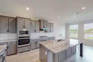 3664 Rainwater Trl, Grand Prairie, TX 76065 - Photo 11