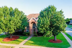 2421 Bowie Ln, Grapevine, TX 76051 - Photo 1