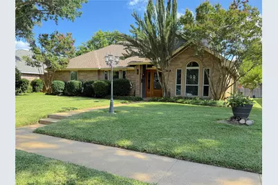 730 Blue Oak Drive, Lewisville, TX 75067 - Photo 1