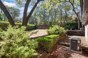 4922 Canberra Ln, Arlington, TX 76017 - Photo 15