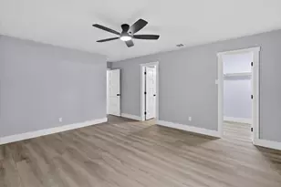 2005 Chestnut Rd, Carrollton, TX 75007 - Photo 17