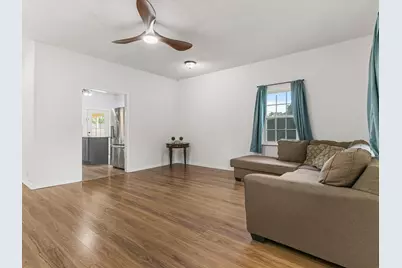 2673 S Bonnie Brae Street, Denton, TX 76207 - Photo 11