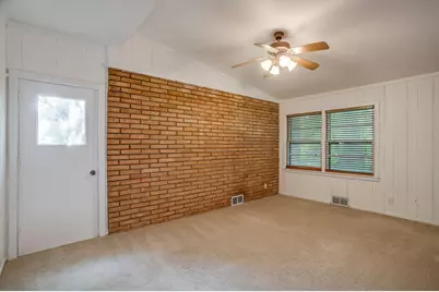 1100 Mockingbird Lane, Arlington, TX 76013 - Photo 25