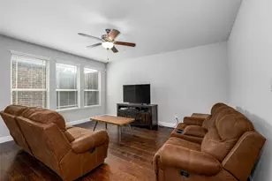 329 Carnaby Ct, McKinney, TX 75072 - Photo 13