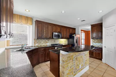 1343 Valley Vista Drive, Irving, TX 75063 - Photo 13