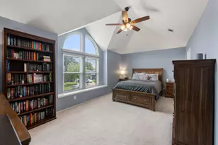 2404 Bennington Dr, Arlington, TX 76018 - Photo 19