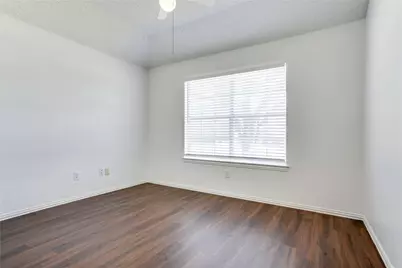 8611 Ironwood Drive, Irving, TX 75063 - Photo 23