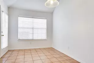 8611 Ironwood Dr, Irving, TX 75063 - Photo 13