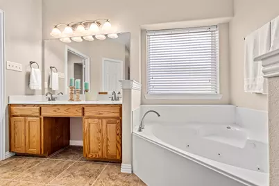 6204 Durango Drive, The Colony, TX 75056 - Photo 17