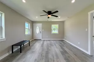 615 Smith Cir, Point, TX 75472 - Photo 5