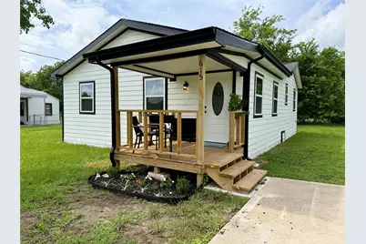 615 Smith Circle, Point, TX 75472 - Photo 1