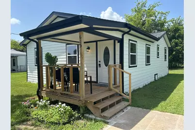 615 Smith Circle, Point, TX 75472 - Photo 1