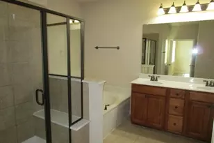 4131 Florence Dr, Irving, TX 75038 - Photo 11