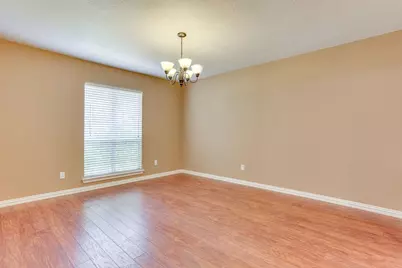 109 Timber Ridge Circle, Burleson, TX 76028 - Photo 15