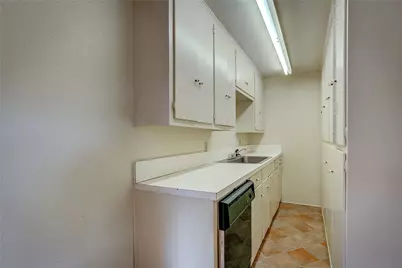 7 Oak Village Drive, Greenville, TX 75402 - Photo 19