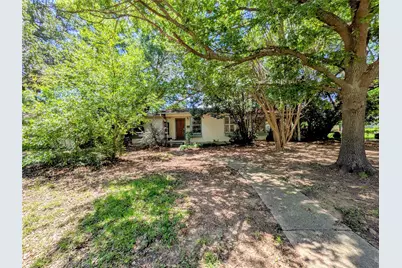 108 Varsity Circle, Arlington, TX 76013 - Photo 1