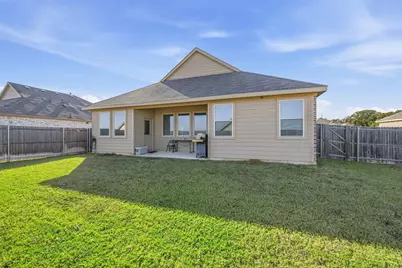 216 Post Oak Street, Azle, TX 76020 - Photo 7