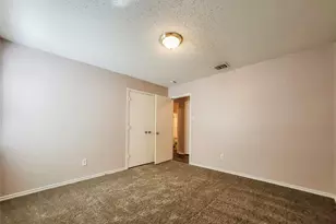 709 Granite Ridge Dr, Fort Worth, TX 76179 - Photo 9