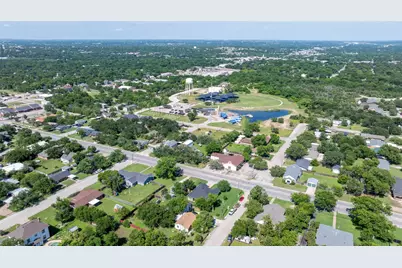 322 S Bowie Drive, Weatherford, TX 76086 - Photo 9