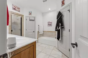 322 S Bowie Dr, Weatherford, TX 76086 - Photo 29